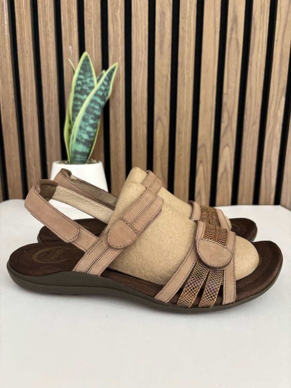 ABEO B.I.O. System Comfort Sandals Brown Snake Print Women's Size 8.5